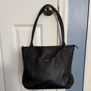 Lodis Classic Black Tote with luggage sleeve